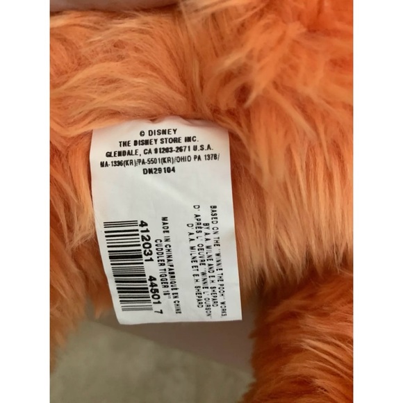 Disney Store Cuddler Tigger 18” - Picture 5 of 7